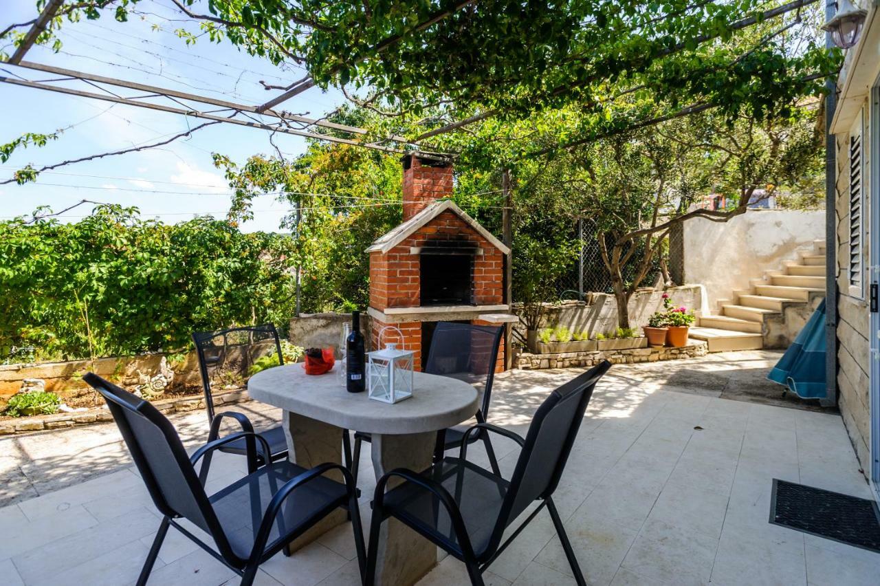 Great View Apartment Sutivan Exterior photo