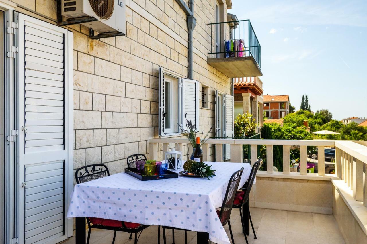 Great View Apartment Sutivan Exterior photo